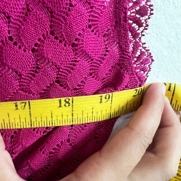 SOLD OUTTT - Picture 5 of 6